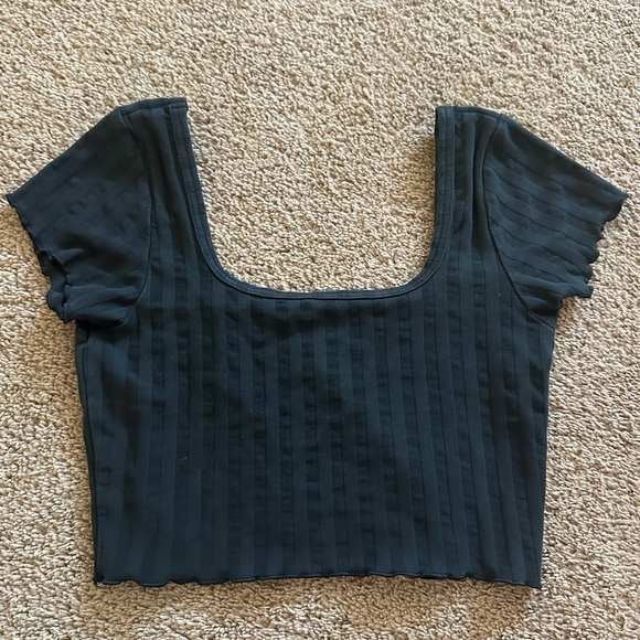 Black Ribbed Women's Top. - Picture 2 of 4
